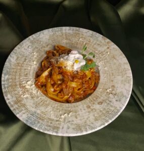 Biftek Pasta